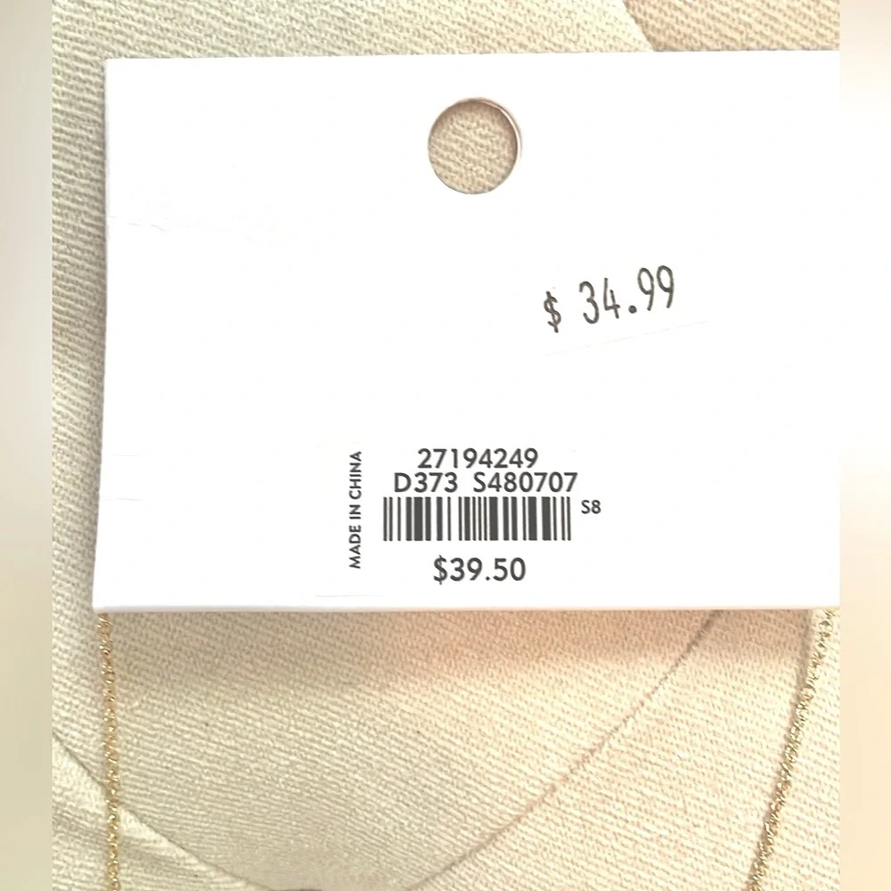 NWT! ❤️‍🔥 LOFT Necklace!